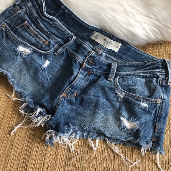 Abercrombie & Fitch Pants - Abercrombie & Fitch | Shorts Distressed